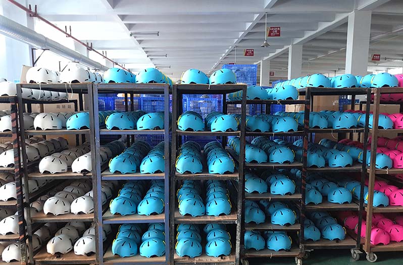 등산 헬멧 제조업체