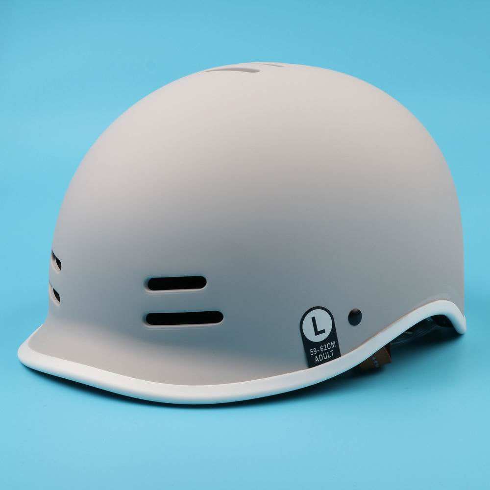 성인을 위한 도매 CE 인증 성인 스케이트 헬멧 스케이트보드 안전 전기 스쿠터 스케이트 보드 헬멧